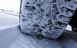 Большие проблемы маленьких шипов на зимних шинах